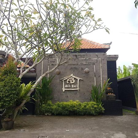 Alit Bali Villa Canggu  Exterior photo
