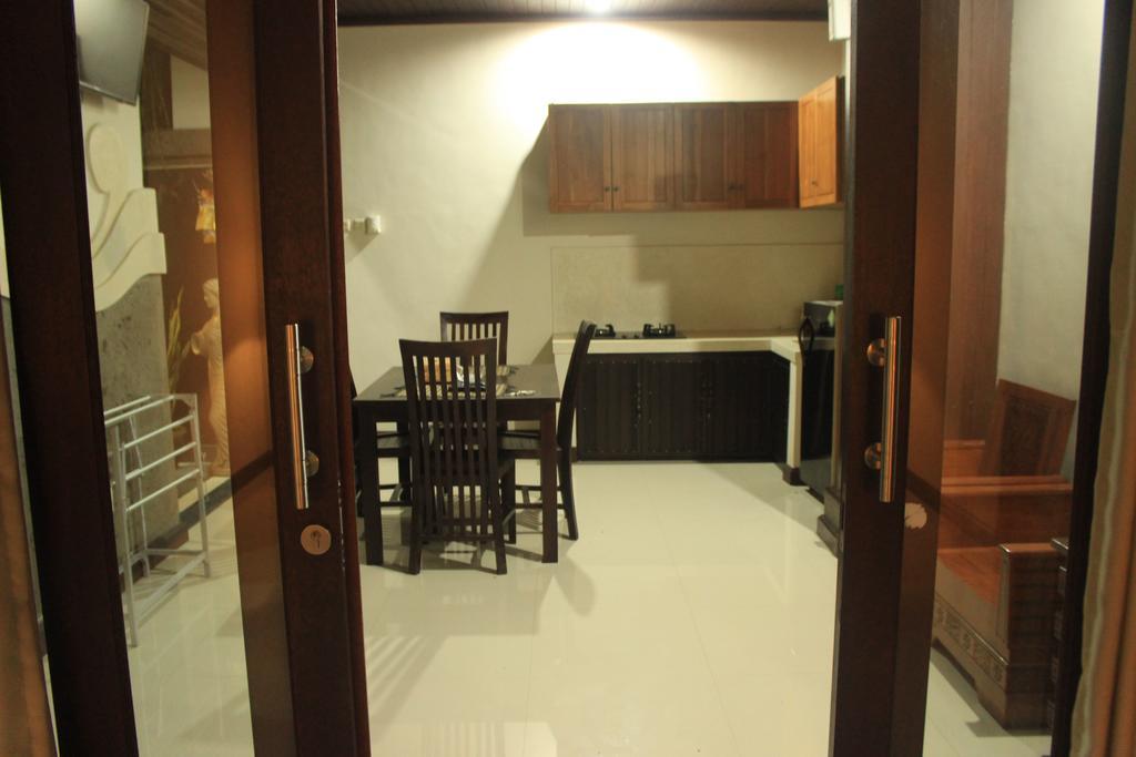 Alit Bali Villa Canggu  Exterior photo